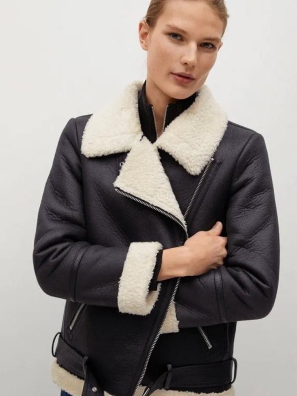 Mango MNG Black Faux Leather Shearling Bomber Aviator Jacket — Size Medium